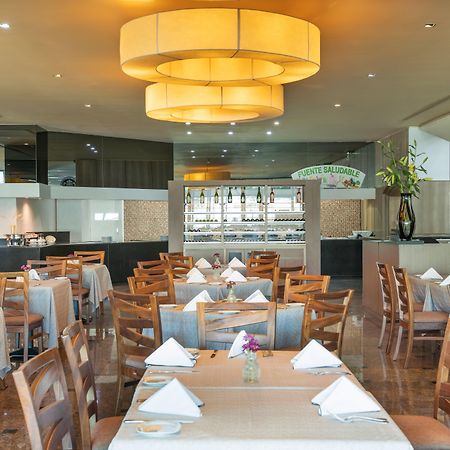 Holiday Inn Guadalajara Select By Ihg Exterior photo