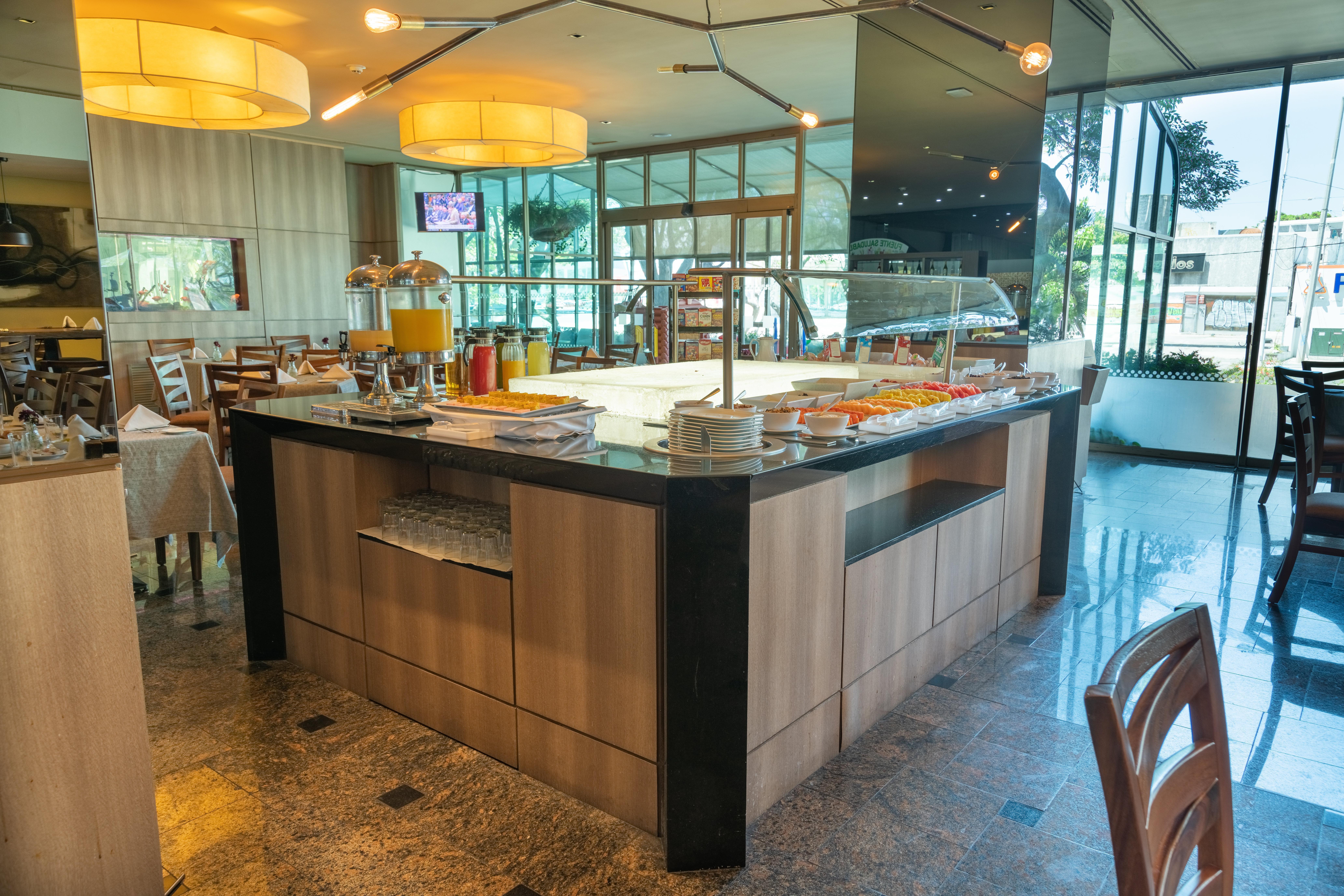 Holiday Inn Guadalajara Select By Ihg Exterior photo