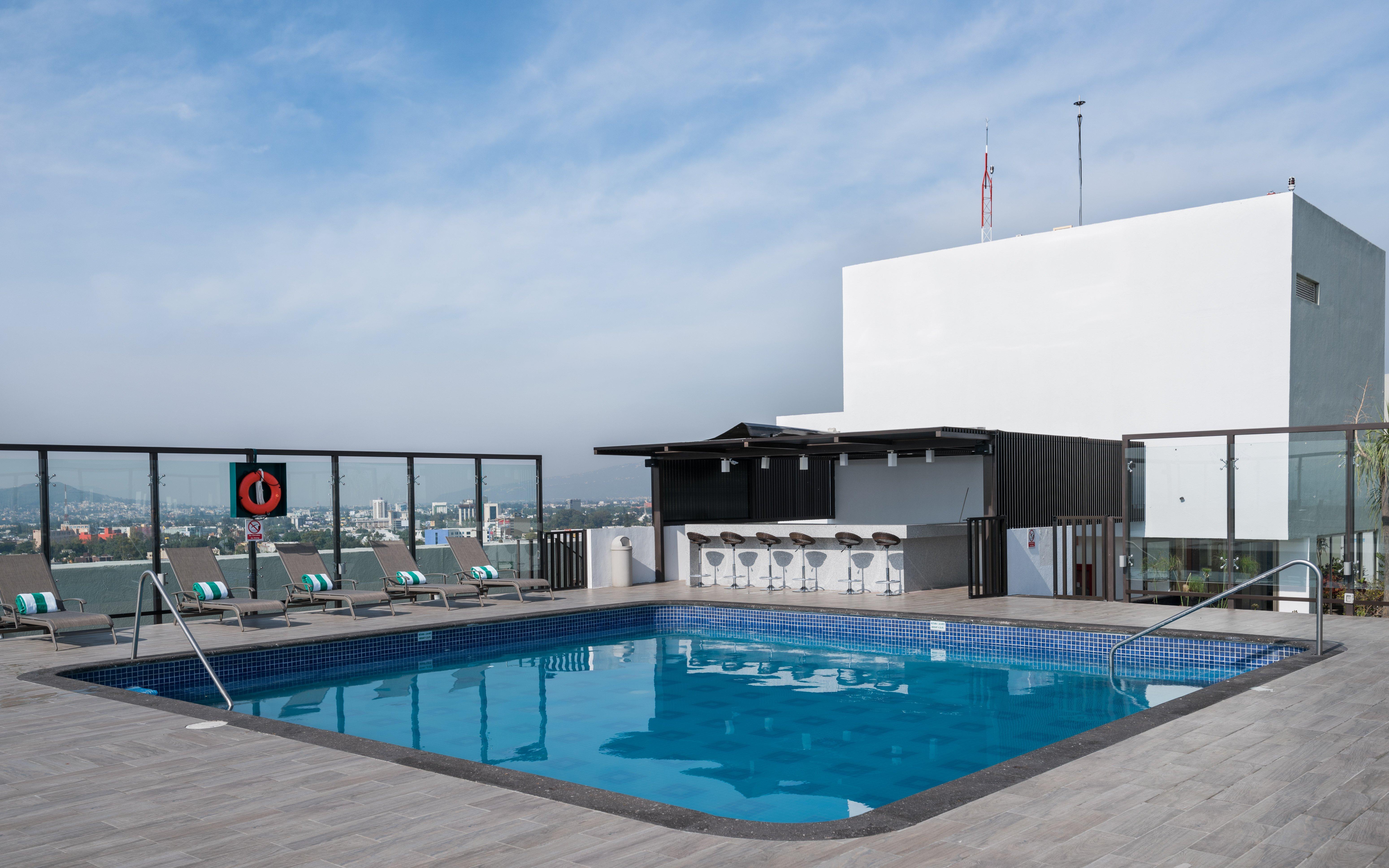 Holiday Inn Guadalajara Select By Ihg Exterior photo